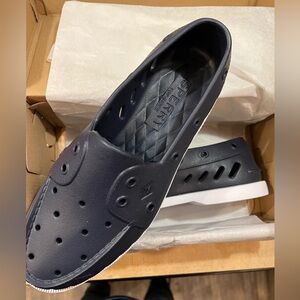 Sperry boat shoes